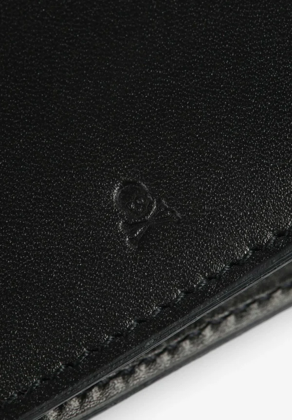 Online Scalpers Bang Wallet