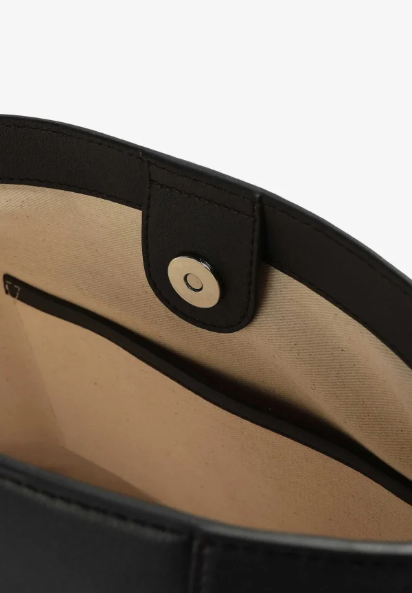 Discount Scalpers Bolso Hobo Piel Tachuelas
