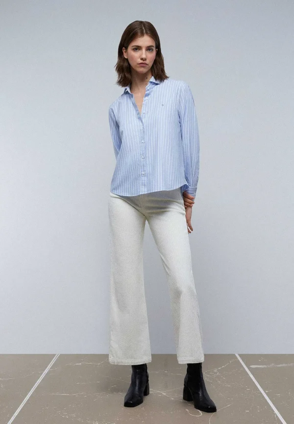 Fashion Scalpers Camisa Clasica Bordado Pecho