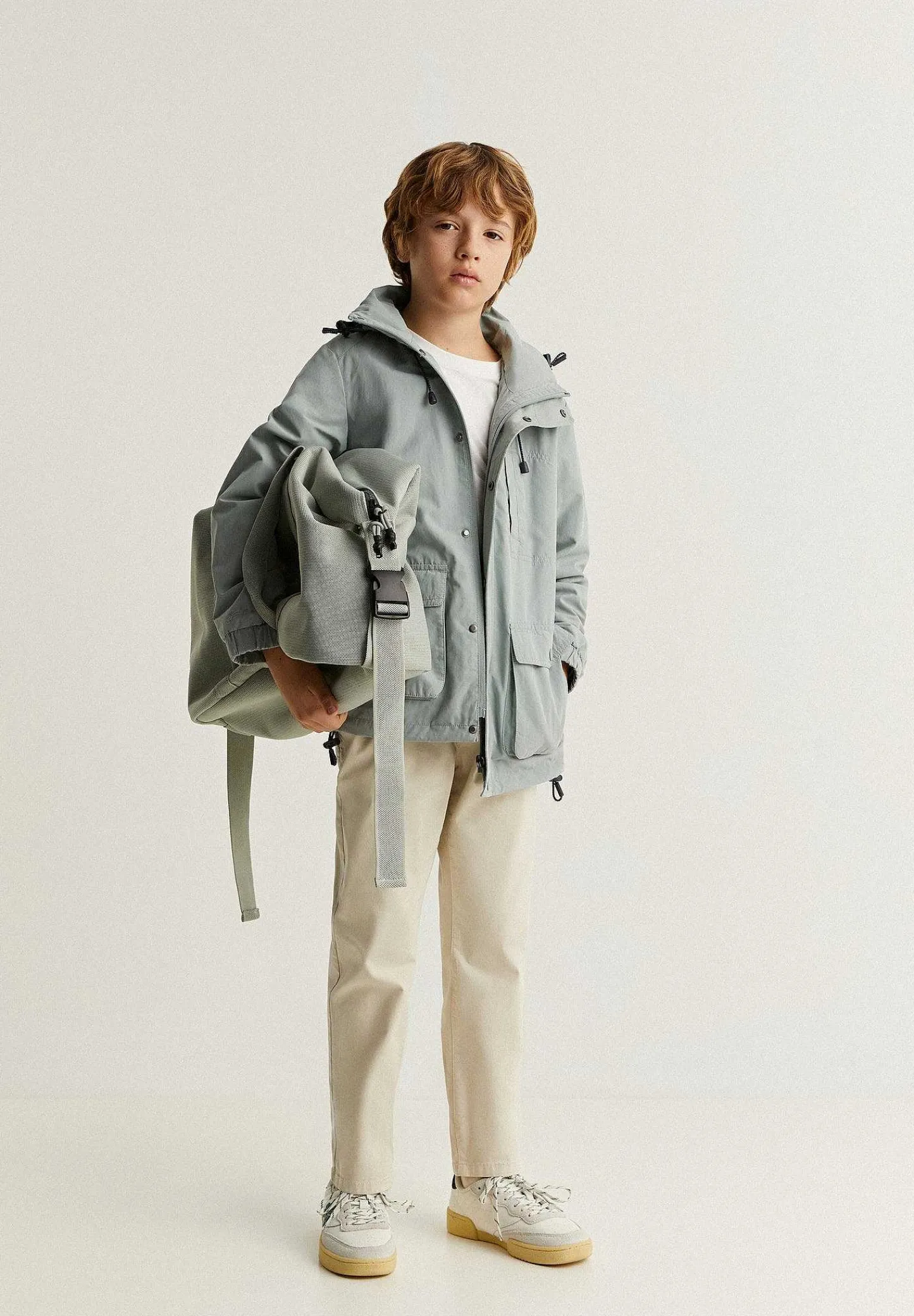 chaqueta_ligera_capucha_3.webp Store Scalpers Chaqueta Ligera Capucha