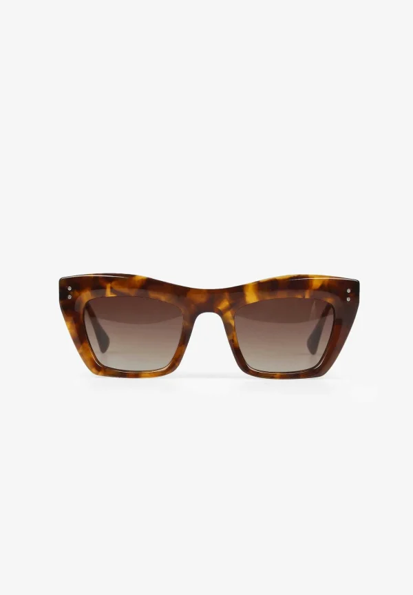 Shop Scalpers Gafas Sol Carey Cat Eye
