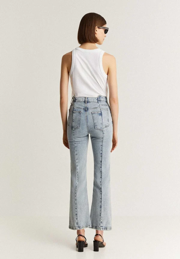 Hot Scalpers Jeans Detalle Costura Trasera