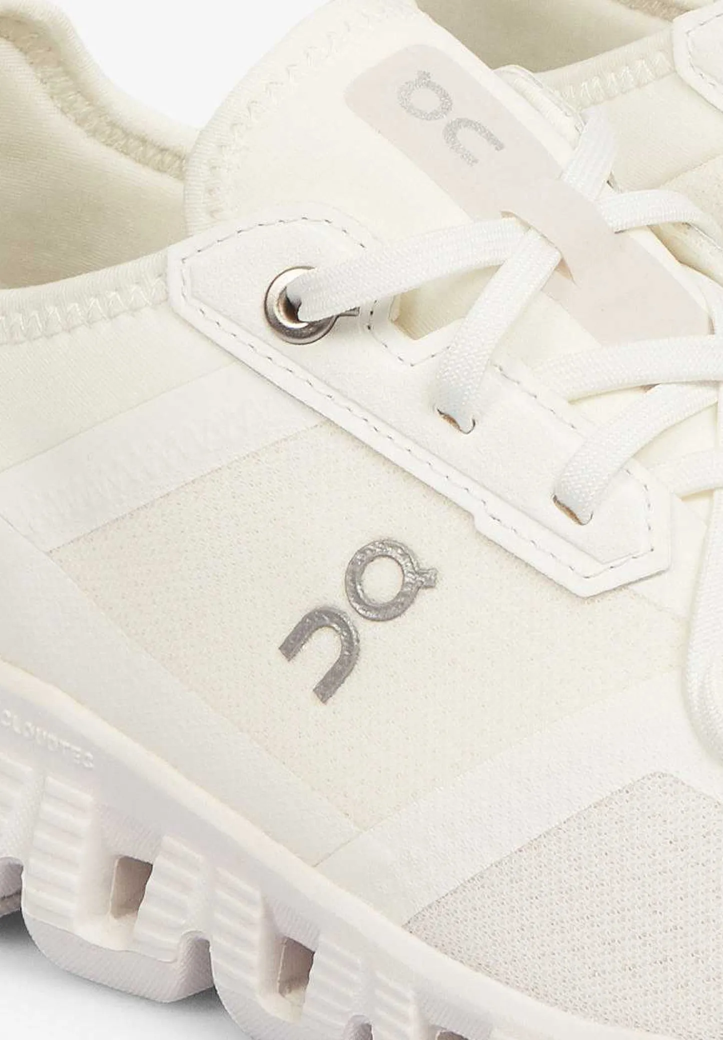 onrunning__zapatillas_clo_1-6.webp Store Scalpers On-Running | Zapatillas Cloud X 3 Ad Mujer