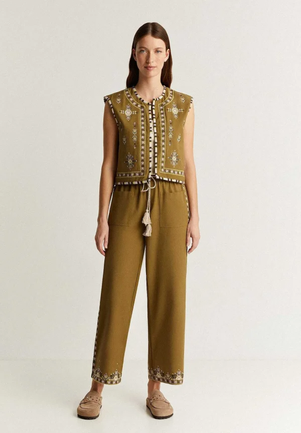 Hot Scalpers Pantalon Detalle Bordado Etnico