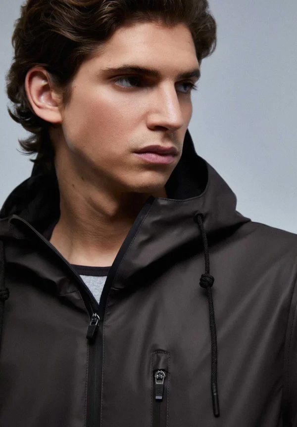 Shop Scalpers Parka Impermeable