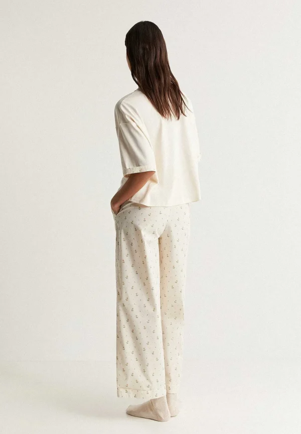 Fashion Scalpers Pijama Detalles Estampado