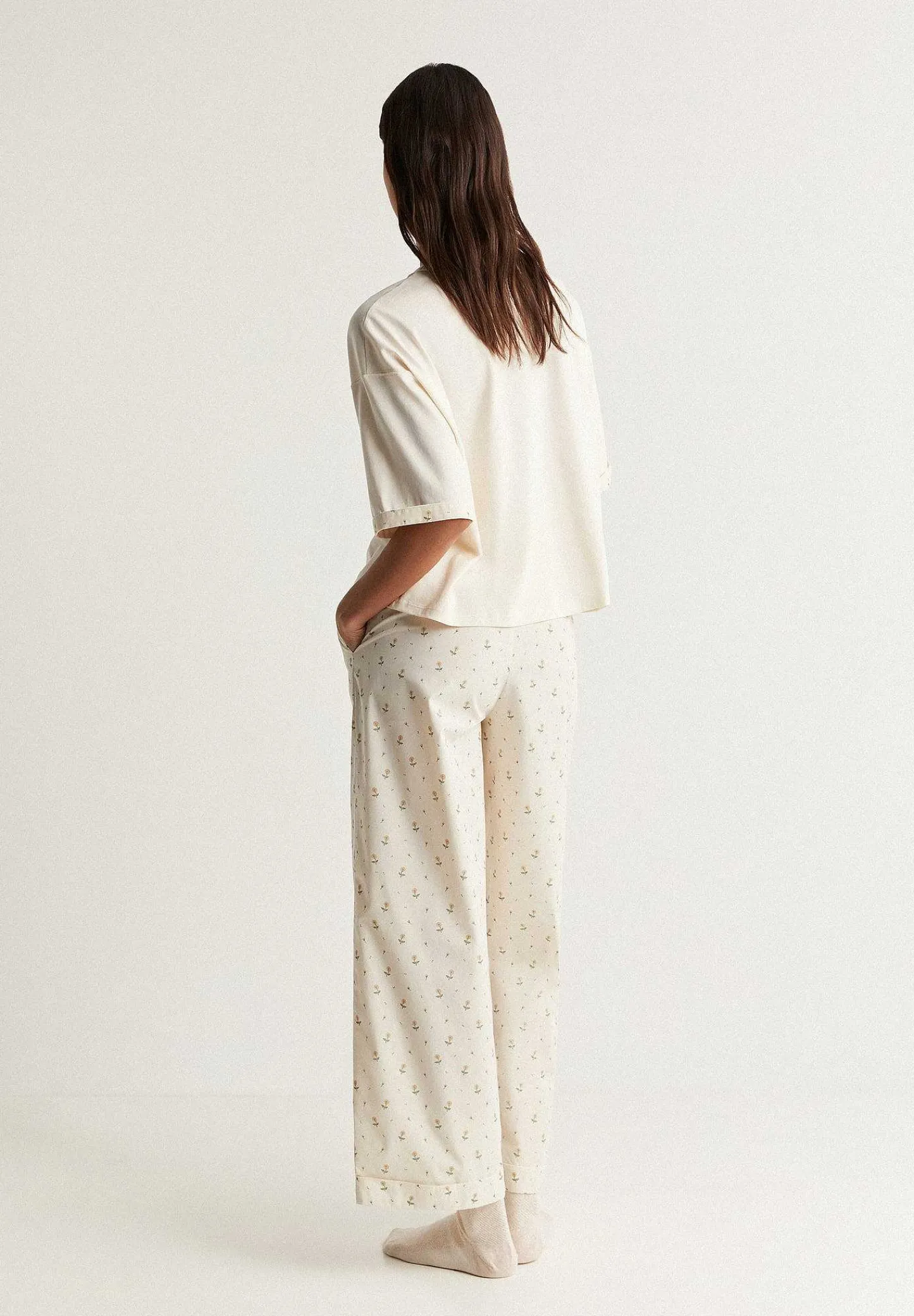 pijama_detalles_estampado_8.webp Fashion Scalpers Pijama Detalles Estampado