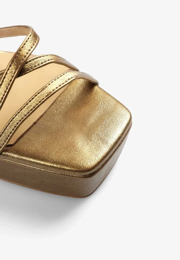 New Scalpers Sandalias Tacon Plataforma