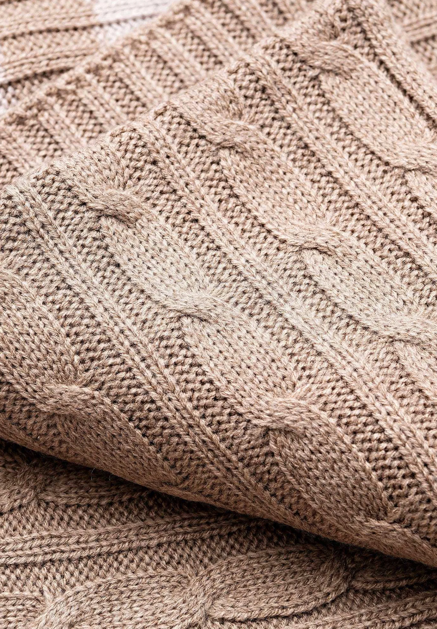 scalpers_cable_blanket_7.webp New Scalpers Cable Blanket