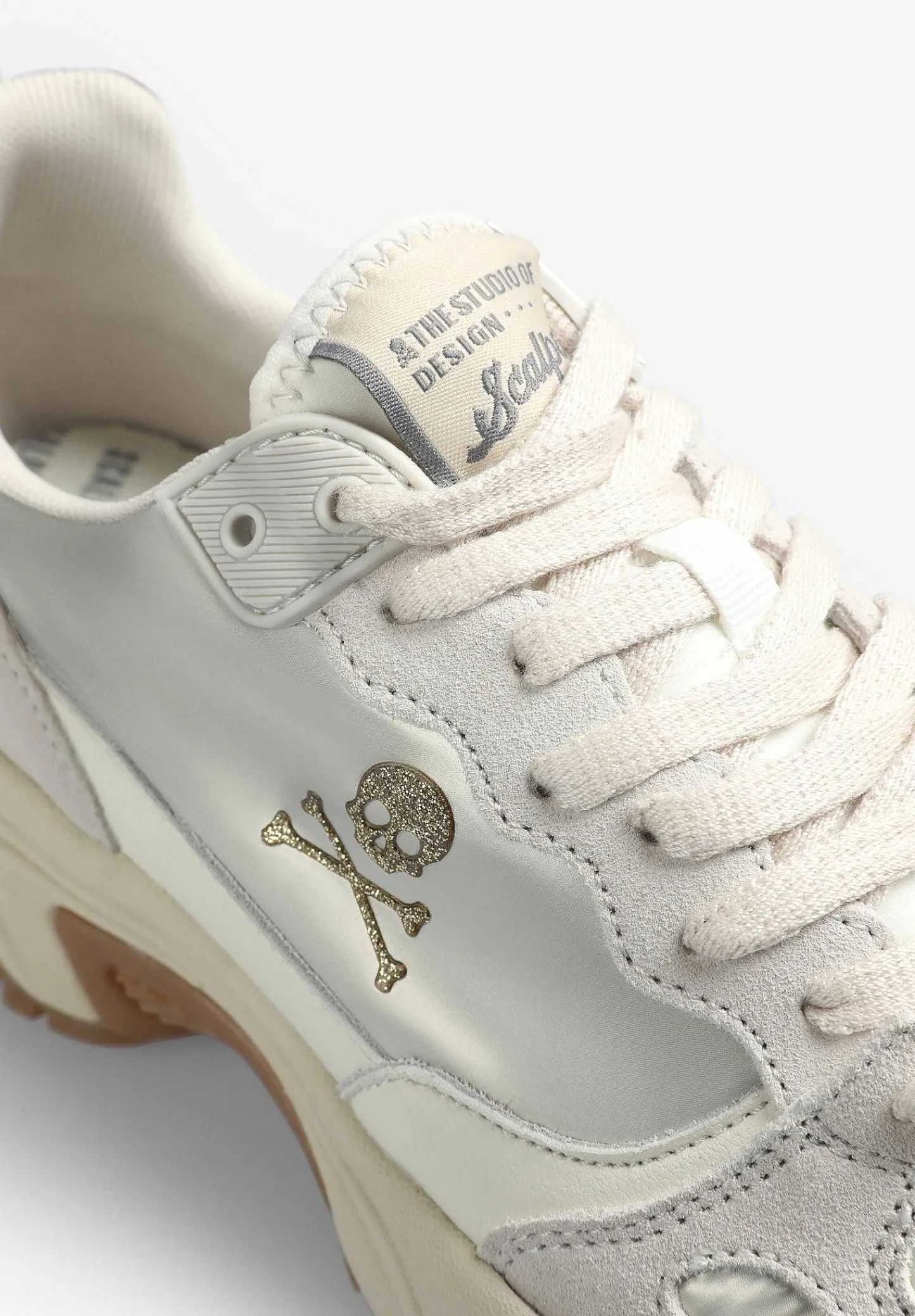 sneakers_combinada_metali_6-1.webp Best Scalpers Sneakers Combinada Metalizada