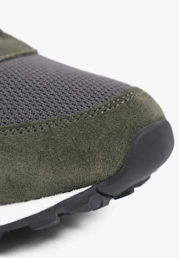 Fashion Scalpers Sneakers Serraje Canadian