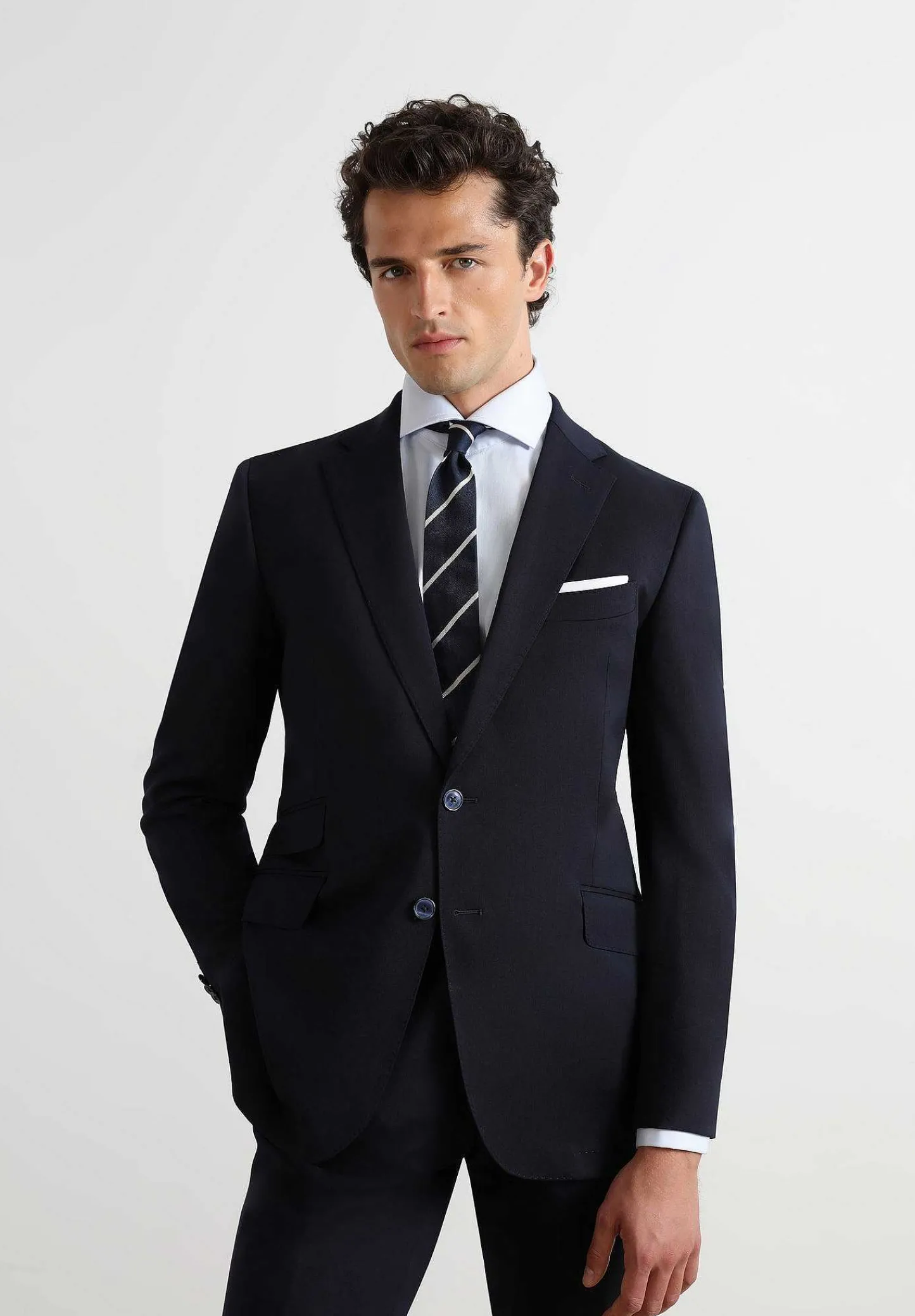 traje_clasico_azul_marino_8.webp New Scalpers Traje Clasico Azul Marino