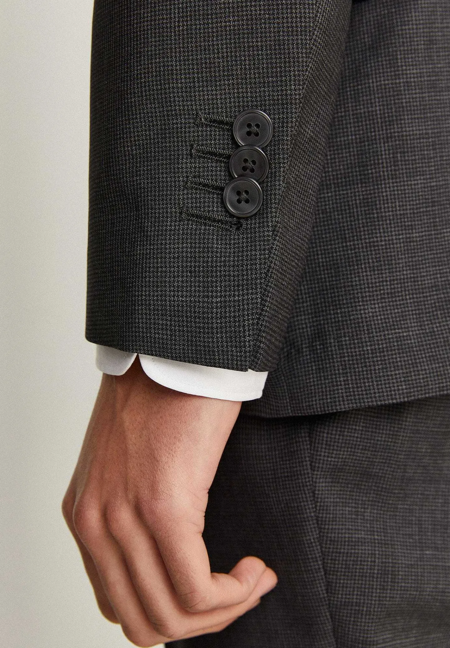 traje_lana_gris_clasico_6.webp Online Scalpers Traje Lana Gris Clasico