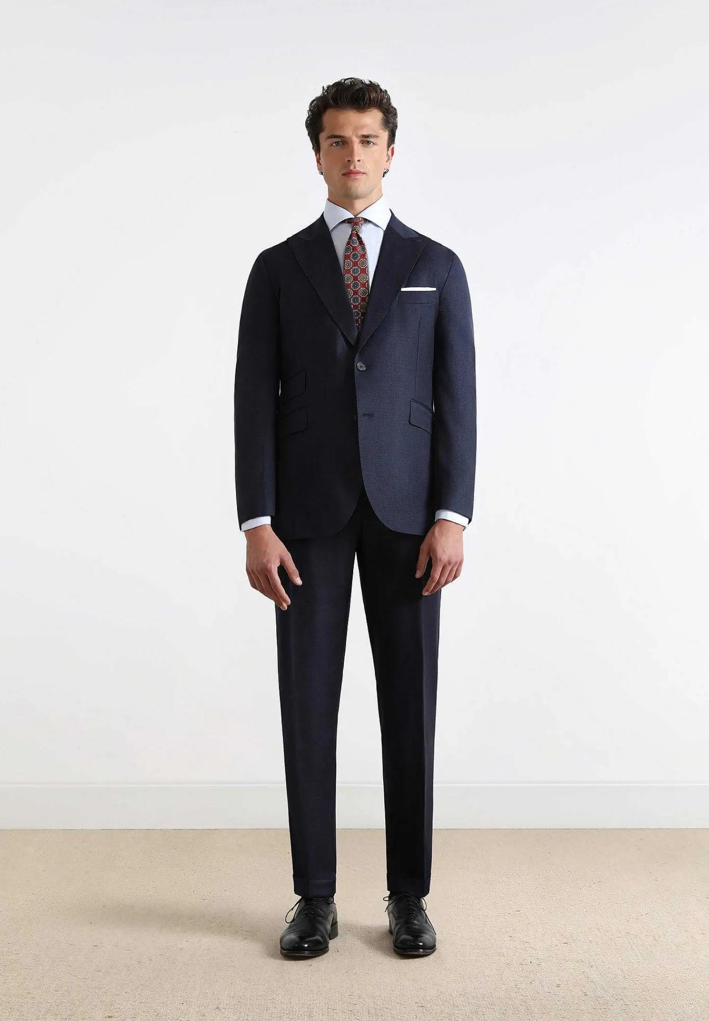 traje_premium_azul_marino_6.webp Flash Sale Scalpers Traje Premium Azul Marino Punta De Lanza