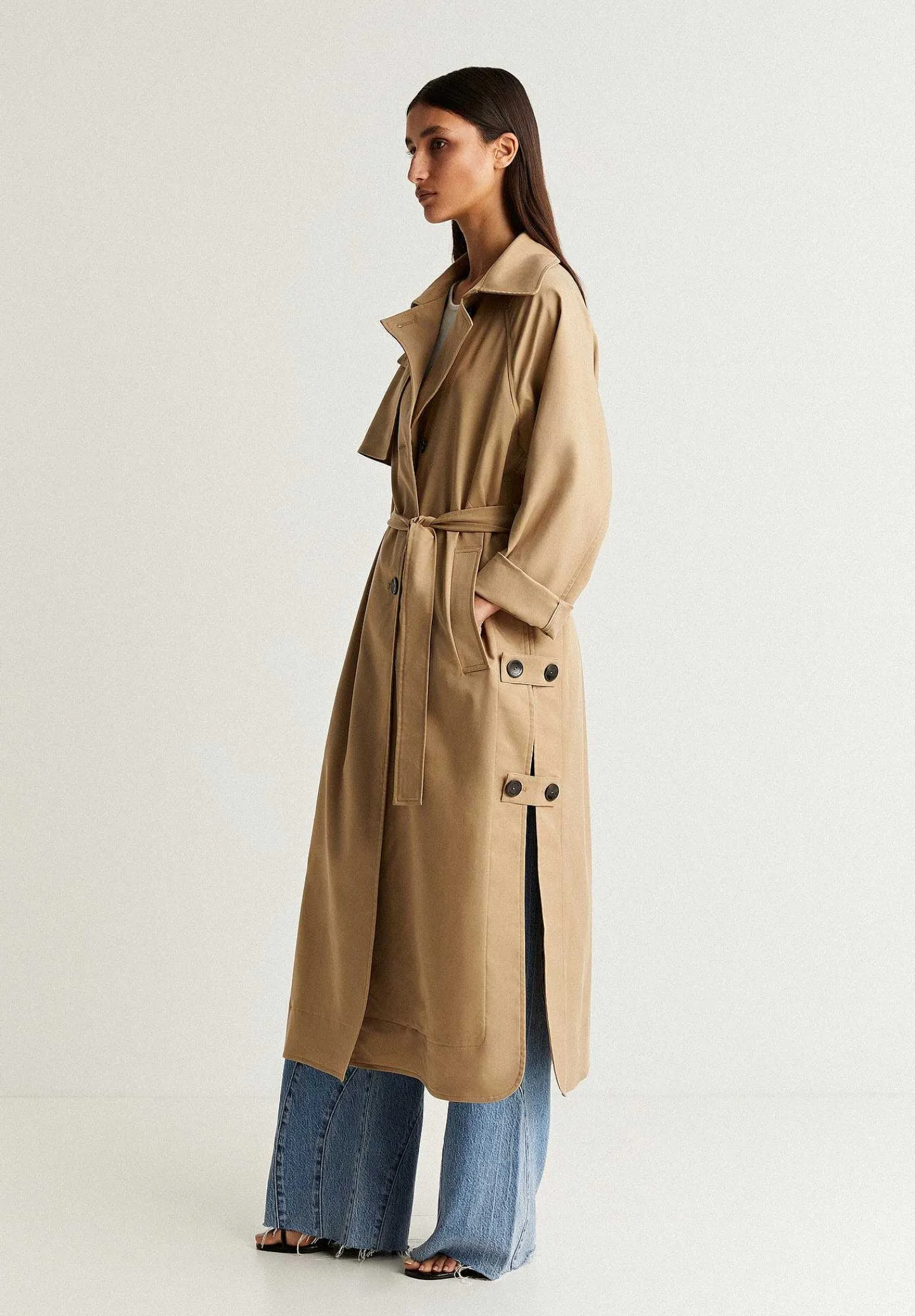 trench_detalle_abertura_l_5.webp Outlet Scalpers Trench Detalle Abertura Lateral